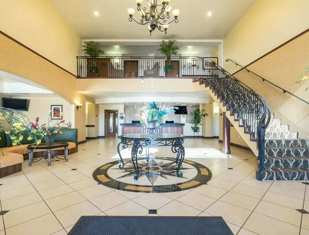 Comfort Inn & Suites hotel detail image 3