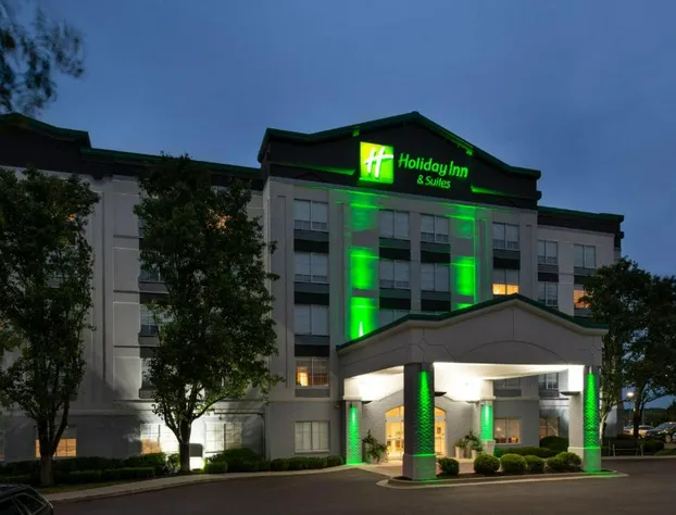 Holiday Inn Hotel & Suites Overland Park - Convention Center by IHG hotel detail image 1