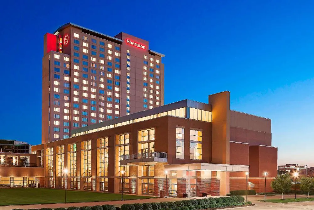 Sheraton Overland Park Hotel at the Convention Center hotel hero