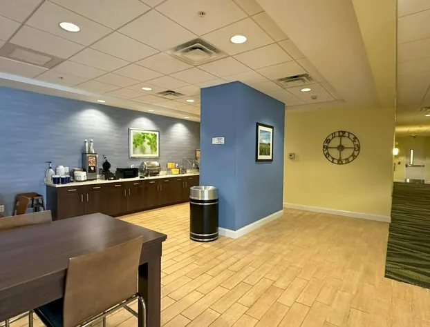 Sleep Inn & Suites Altoona North hotel detail image 4
