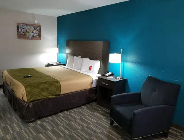 Econo Lodge Russellville I-40 hotel detail image 1