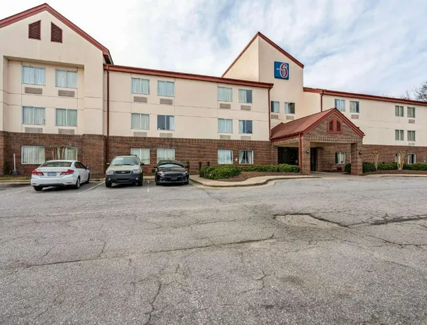 Motel 6 Rocky Mount, NC hotel detail image 3