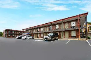 Americas Best Value Inn Nashville Downtown hotel detail image 1