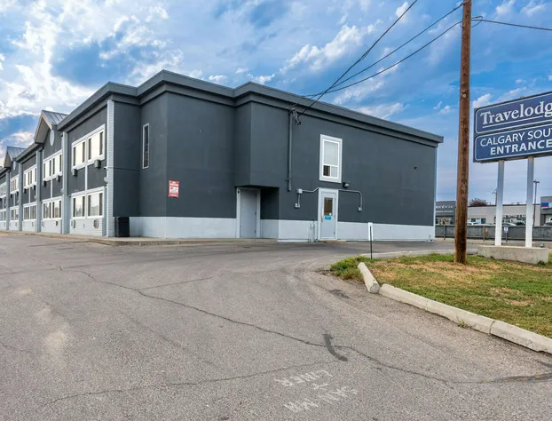 Travelodge by Wyndham Calgary South hotel detail image 2