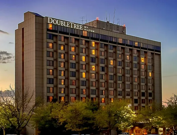 DoubleTree by Hilton Hotel St. Louis - Chesterfield hotel detail image 1