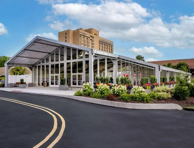 DoubleTree by Hilton Hotel St. Louis - Chesterfield hotel detail image 2