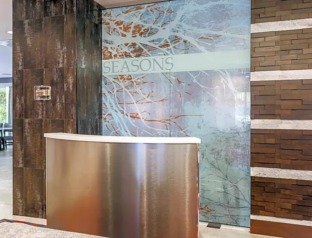 DoubleTree by Hilton Atlanta Airport hotel detail image 2