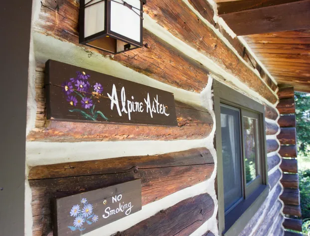 Jenny Lake Lodge hotel detail image 1