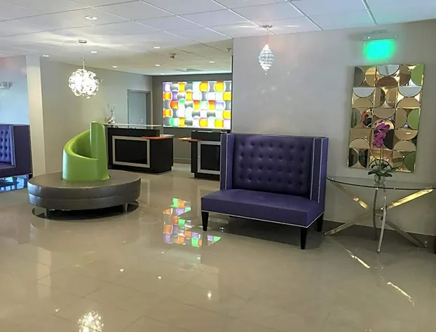 Days Inn & Suites by Wyndham Bonita Springs North Naples hotel detail image 2