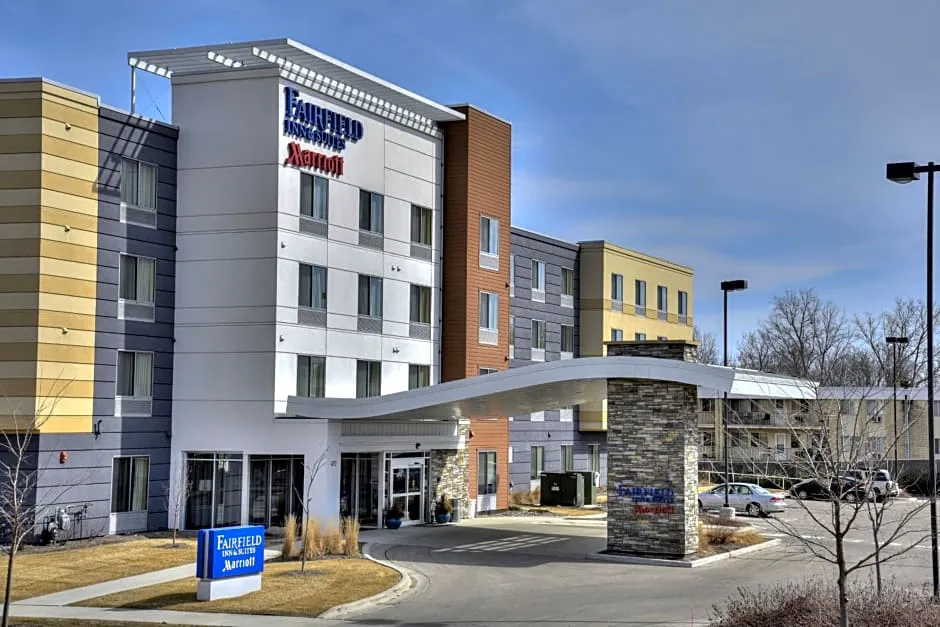 Fairfield Inn & Suites Rochester Mayo Clinic Area/St. Marys hotel hero