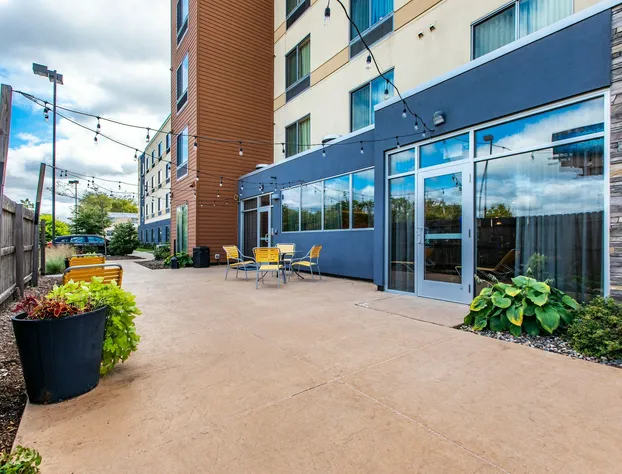 Fairfield Inn & Suites Rochester Mayo Clinic Area/St. Marys hotel detail image 4