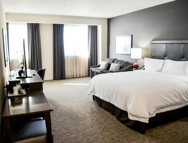 Hampton Inn & Suites Richmond - Downtown hotel detail image 3