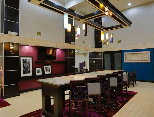 Hampton Inn & Suites Missouri City, TX hotel detail image 4