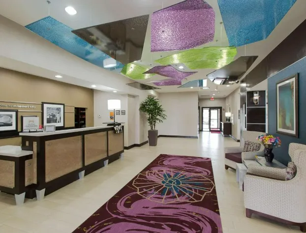 Hampton Inn & Suites Missouri City, TX hotel detail image 3