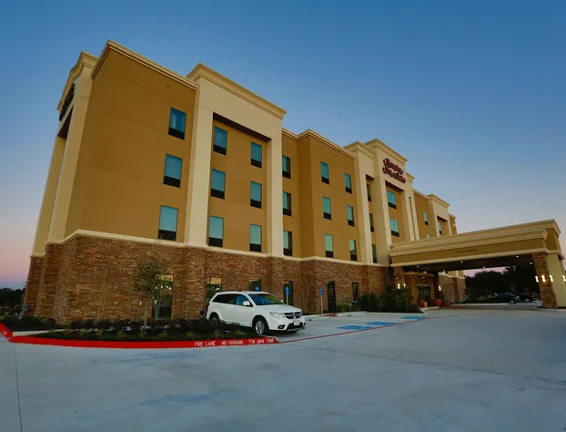 Hampton Inn & Suites Missouri City, TX hotel detail image 2