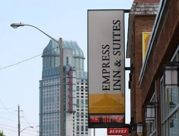 Empress Inn and Suites by The Falls hotel detail image 1