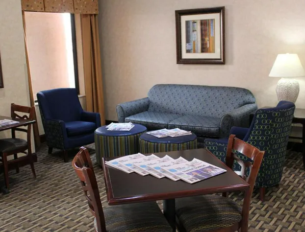 Holiday Inn Express Kansas City-Liberty by IHG hotel detail image 3