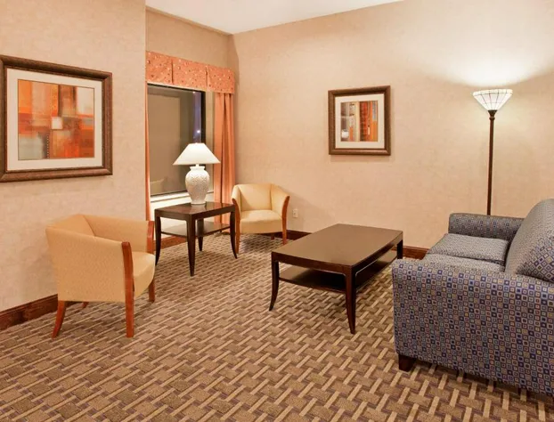 Holiday Inn Express Kansas City-Liberty by IHG hotel detail image 4