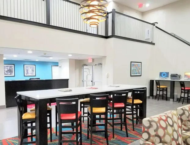 Hawthorn Suites by Wyndham Irving DFW South hotel detail image 4