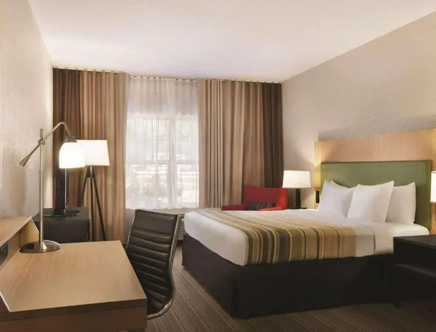 Country Inn & Suites by Radisson, Madison Southwest, WI hotel detail image 3