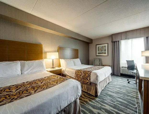 Monte Carlo Inn - Brampton Suites hotel detail image 3