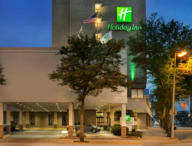 Holiday Inn Rock Island by IHG hotel detail image 1