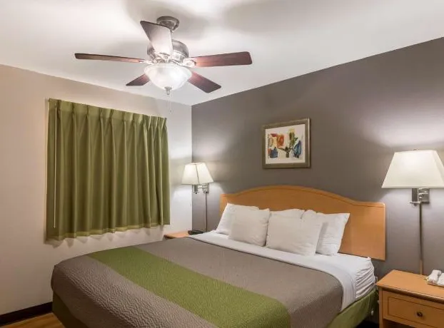 Blue Bonnet Suites Extended Stay Lubbock, Texas hotel detail image 1