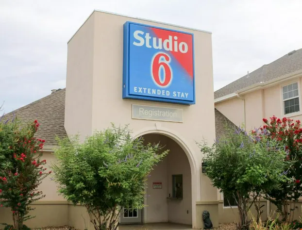 Studio 6-Lubbock, TX - Medical Center hotel detail image 4