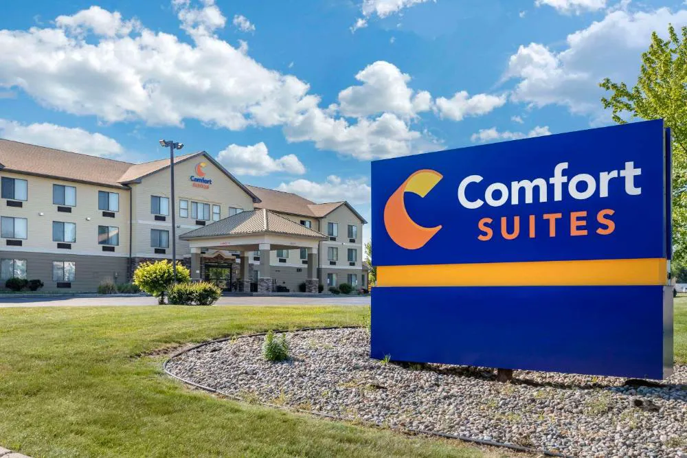 Comfort Suites Grandville - Grand Rapids SW hotel hero
