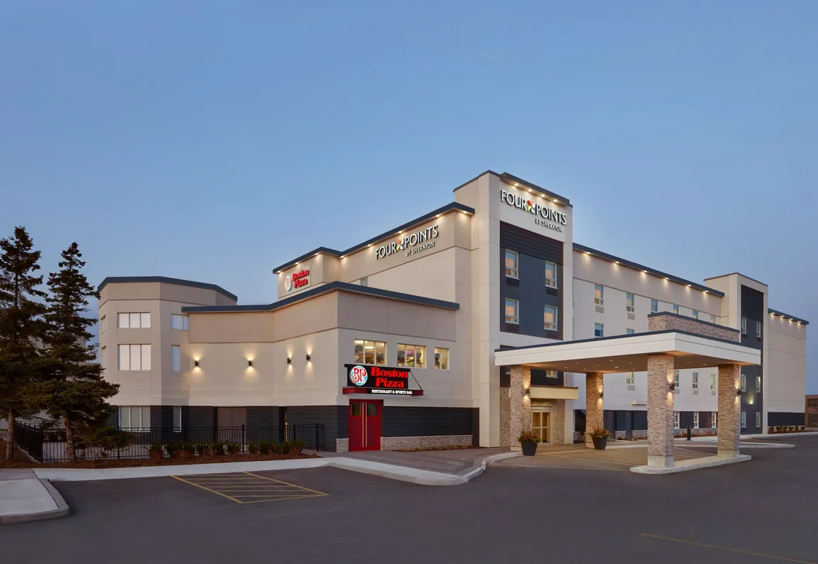 Four Points by Sheraton Vaughan hotel hero