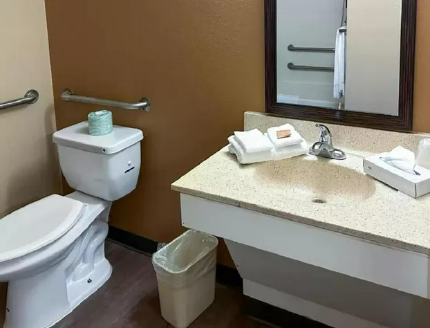 Suburban Studios Houston North I-45 hotel detail image 1