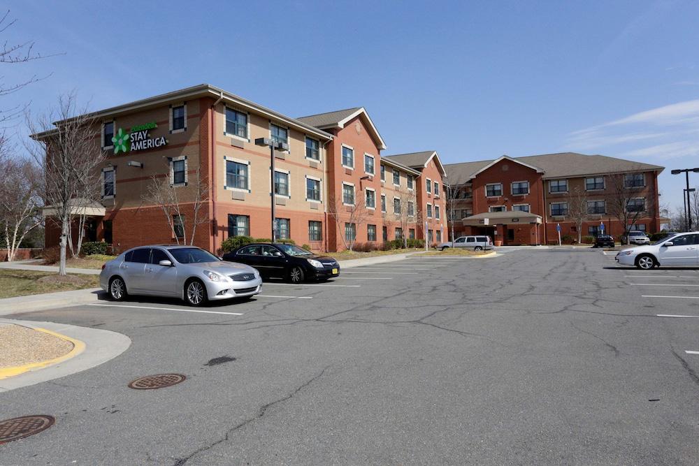 Extended Stay America Suites Washington DC Herndon Dulles hotel hero