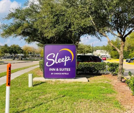 Sleep Inn & Suites Bush Intercontinental - IAH East hotel detail image 1