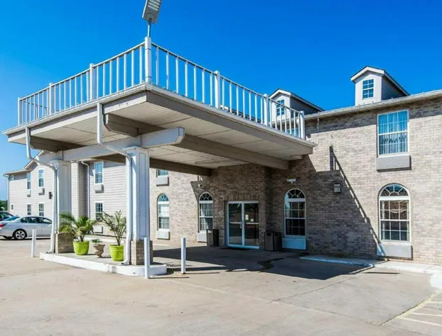 Quality Inn Kearney - Liberty hotel detail image 2