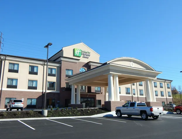 Holiday Inn Express & Suites Washington - Meadow Lands by IHG hotel detail image 2