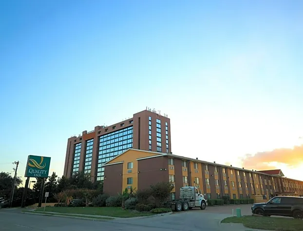 Quality Inn DFW Airport North hotel detail image 1