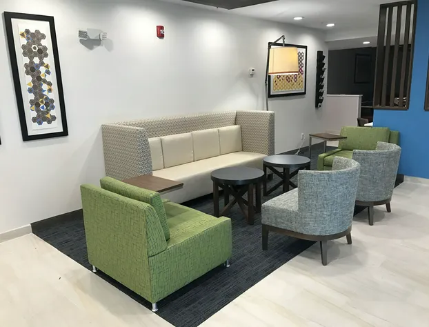 Holiday Inn Express Naples South I-75 by IHG hotel detail image 4