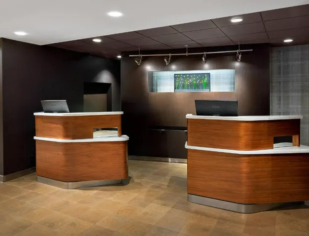 Courtyard by Marriott Pittsburgh Airport hotel detail image 2