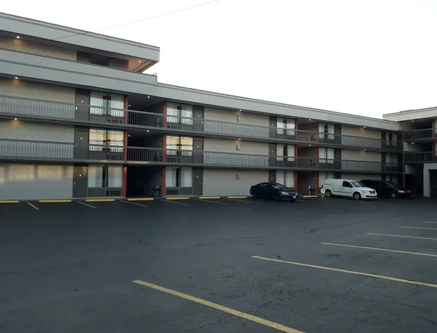 Clarion Pointe University/Expo hotel detail image 1