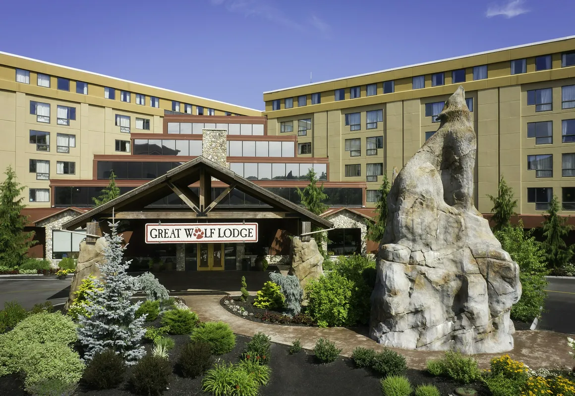 Great Wolf Lodge Boston / Fitchburg, MA hotel hero