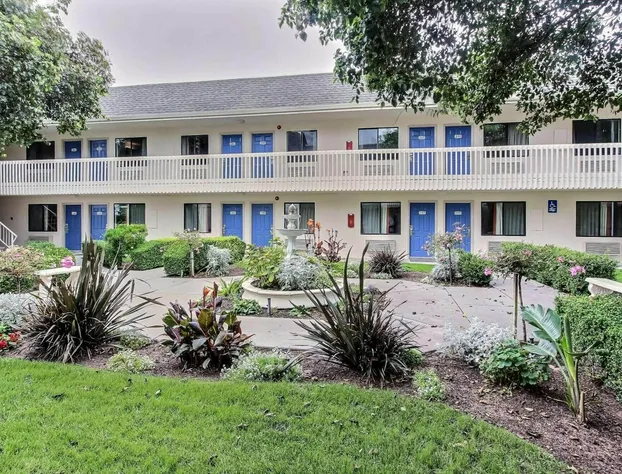 Motel 6 Marina, CA - Monterey hotel detail image 1