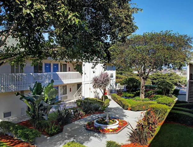 Motel 6 Marina, CA - Monterey hotel detail image 3