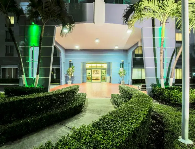 Holiday Inn Miami-Doral Area by IHG hotel detail image 1