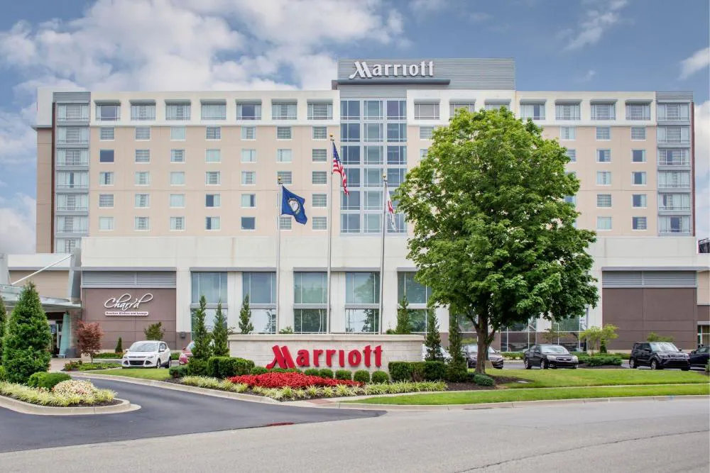 Marriott Louisville East hotel hero