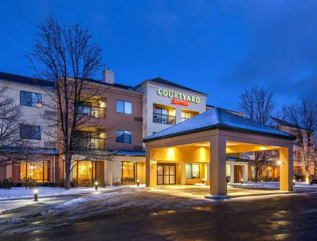 Courtyard by Marriott Hartford Manchester hotel detail image 1