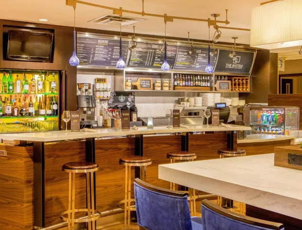 Courtyard by Marriott Hartford Manchester hotel detail image 2