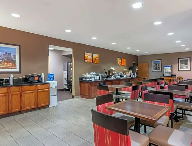 Comfort Inn & Suites Lees Summit - Kansas City hotel detail image 4