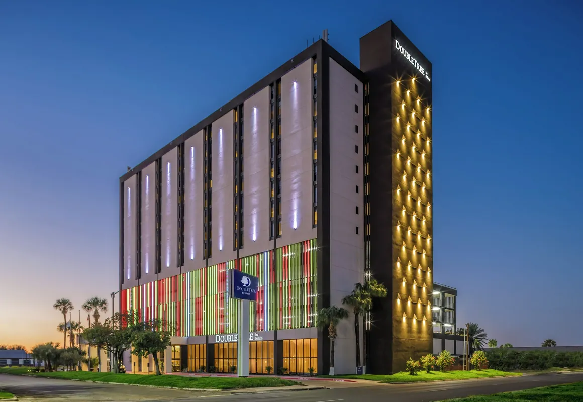 DoubleTree by Hilton Laredo hotel hero