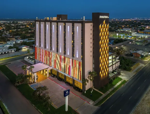 DoubleTree by Hilton Laredo hotel detail image 2