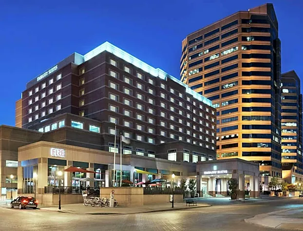Embassy Suites by Hilton Cincinnati RiverCenter hotel detail image 2